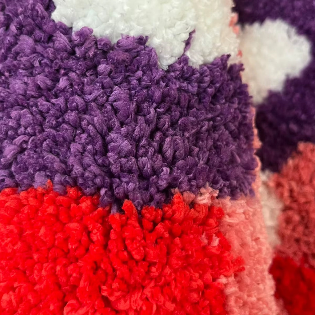 Transform your space with this stunning Red Psychedelic Mushrooms Rug! 🌈✨ Handmade, anti-slip, and perfect for adding a trippy touch to your bedroom or living room! 🛋️🍄 #HomeDecor #PsychedelicArt