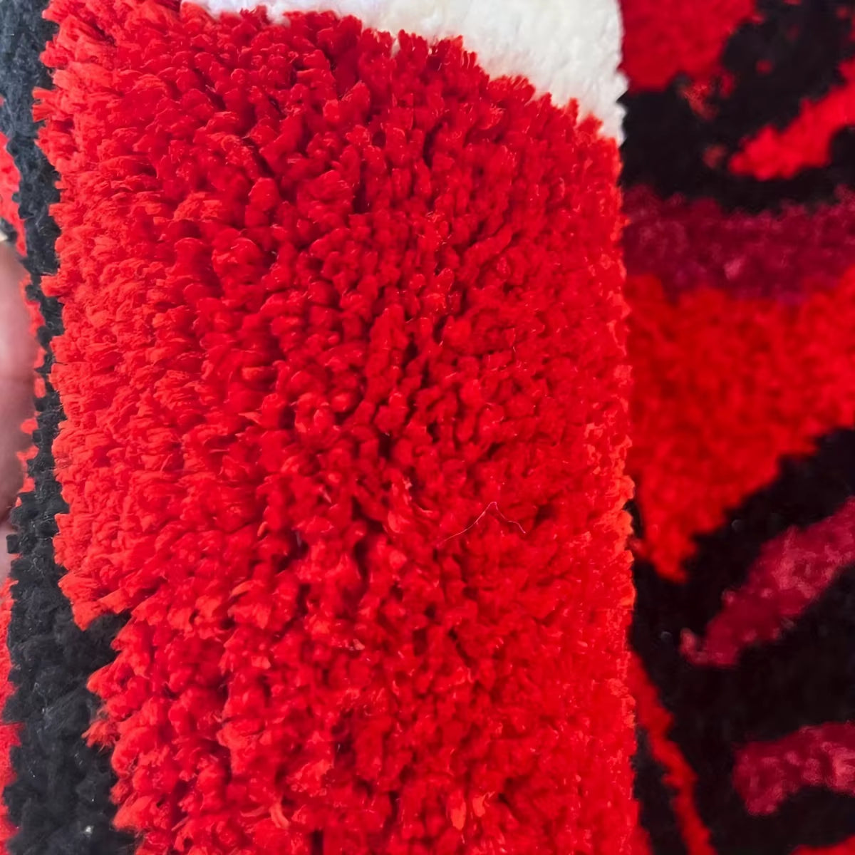 Stylish Boxing Gloves Tufted Rug - Perfect Indoor Gym Decor & Unique Gift for Any Room!