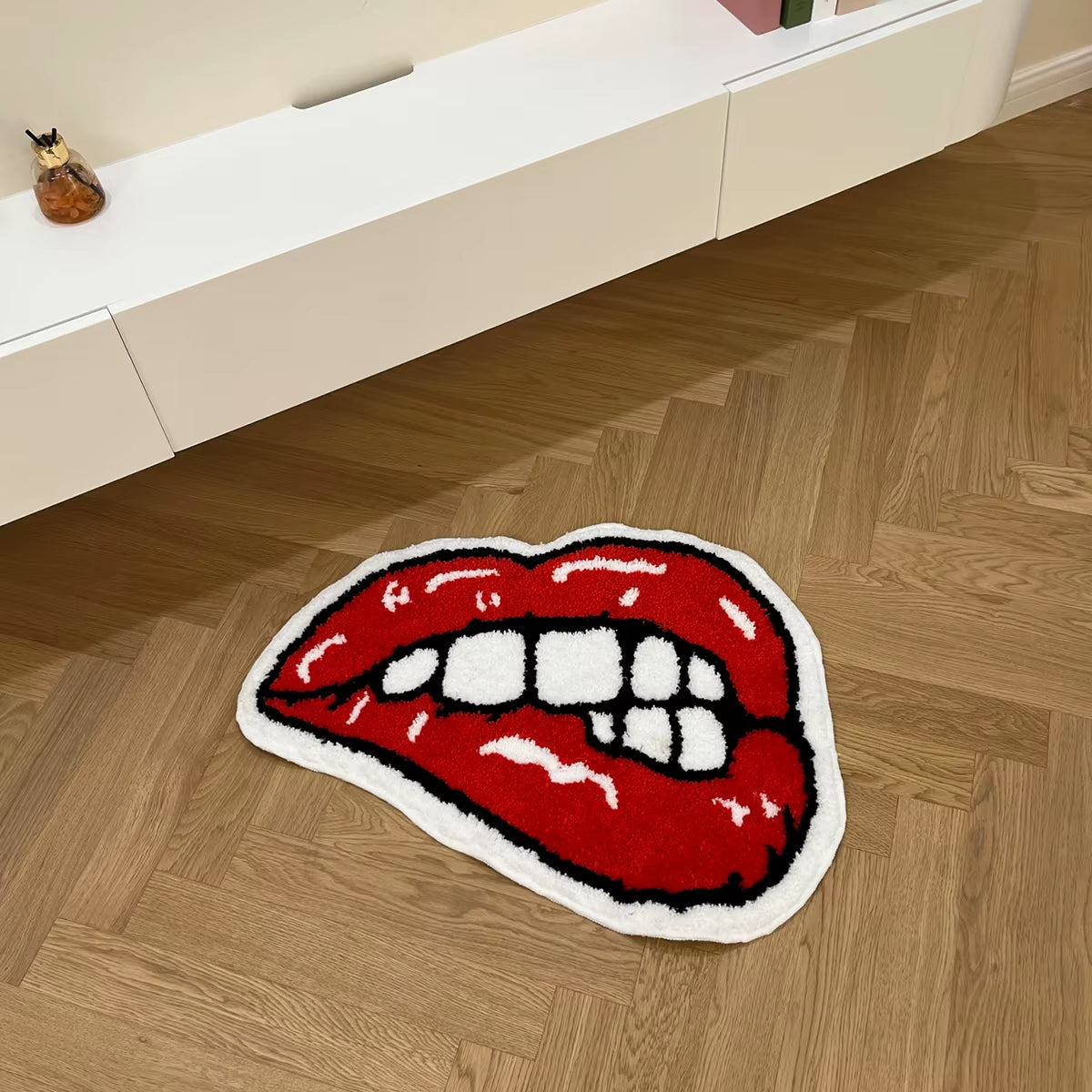 Luxurious Red Lips Tufted Rug - Cozy Anti-Slip Carpet for Kids Rooms, Bedrooms & Aesthetic Bathroom Decor