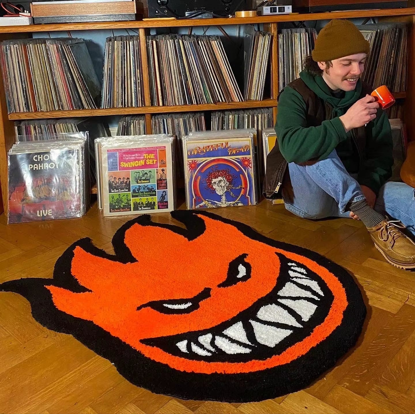 Transform Your Space with Our Adorable Tufted Spitfire Rug! Perfect for Fun Bedrooms and Cute Bathrooms! 🛁✨ Non-Slip & Absorbent! #HomeDecor #RugLove